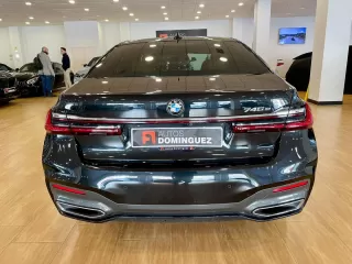 BMW Serie 7 745e PACK M