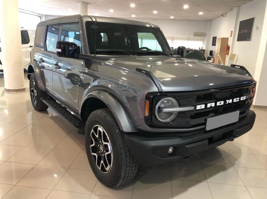 FORD Bronco Outer Banks 2.7 EcoBoost V6 335CV 4x4 In