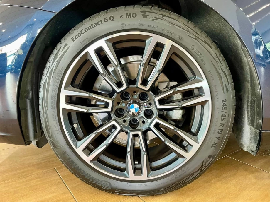 BMW Serie 5 520D PACK M