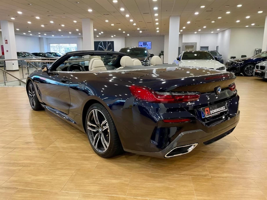 BMW Serie 8 840i PACK M