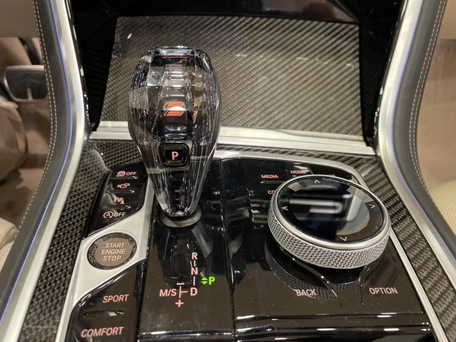 BMW Serie 8 840i PACK M