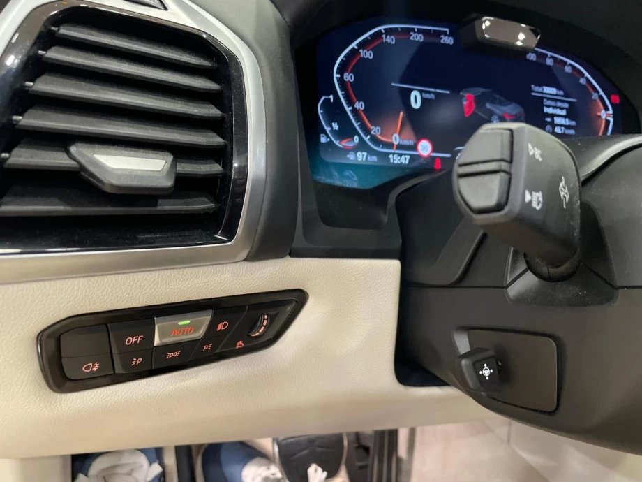 BMW Serie 8 840i PACK M