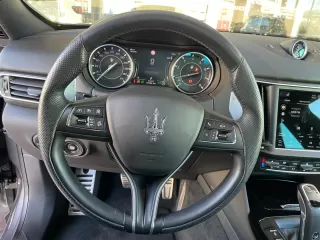 MASERATI Levante GT L4 330CV HybridGasolina AWD