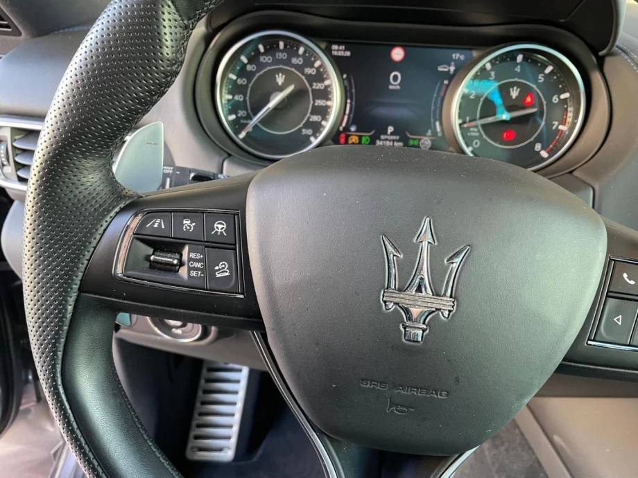 MASERATI Levante GT L4 330CV HybridGasolina AWD