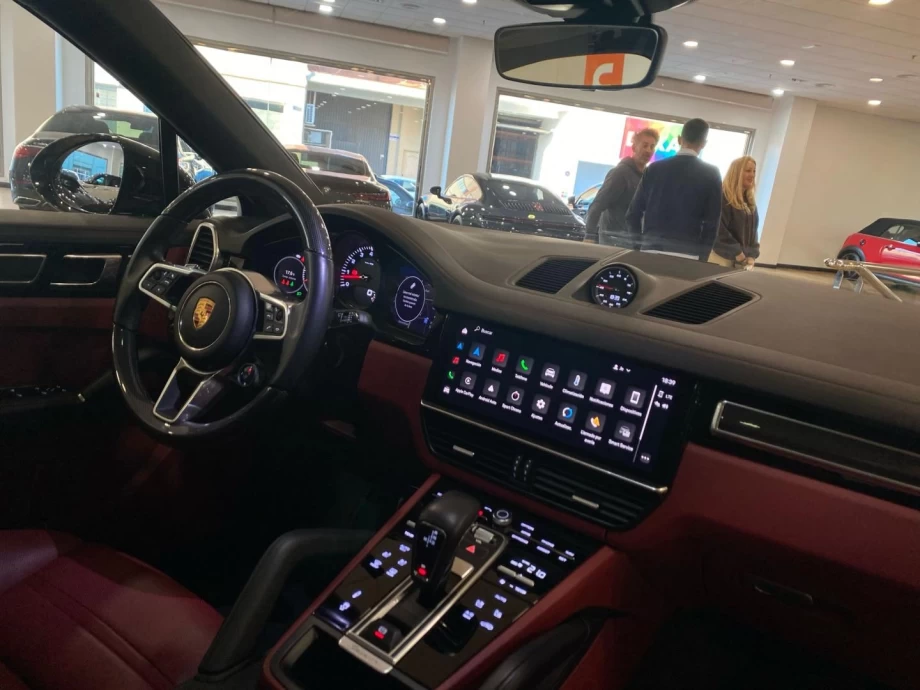 PORSCHE Cayenne Coupé S