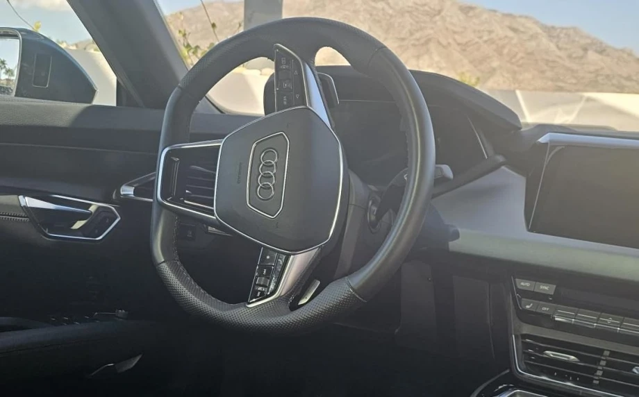AUDI e-tron GT 60 quattro
