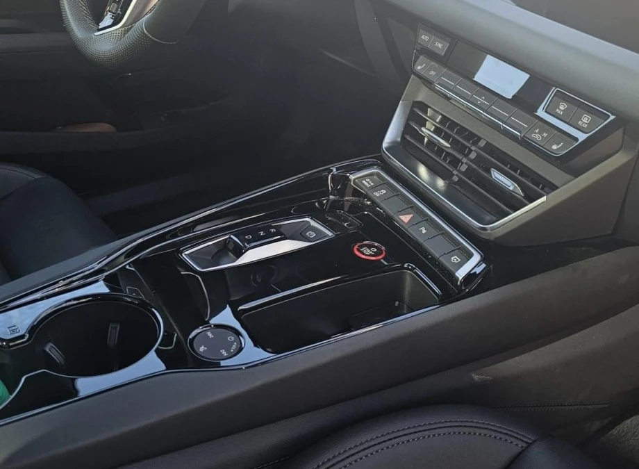 AUDI e-tron GT 60 quattro