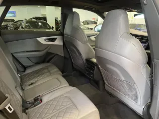 AUDI Q8 S line 55 TFSI 250kW quattro tiptronic