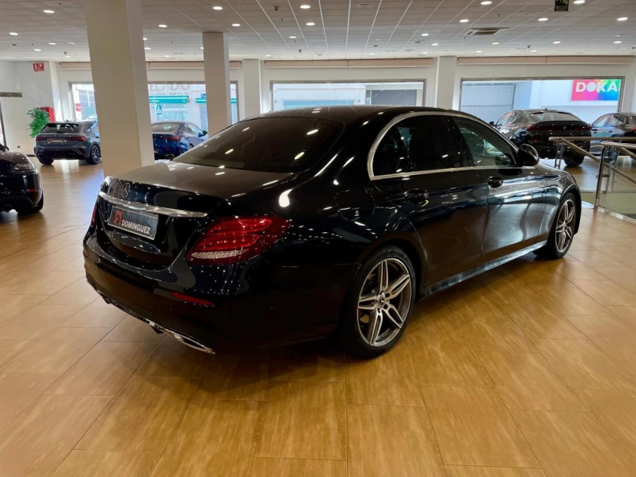 MERCEDES-BENZ Clase E E 220 d PACK AMG