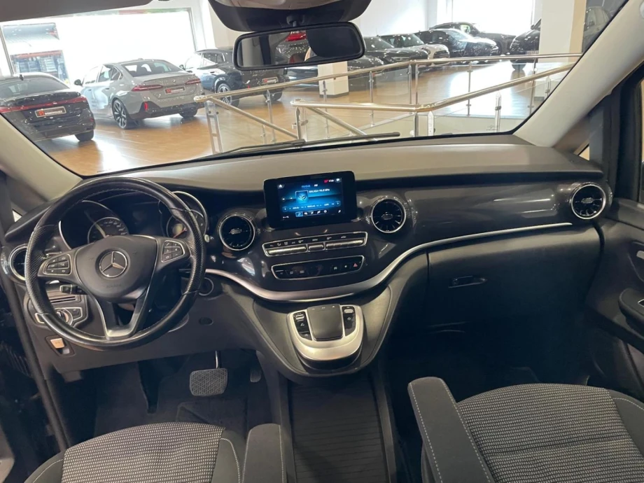 MERCEDES-BENZ Clase V 220 d Avantgarde Extralargo