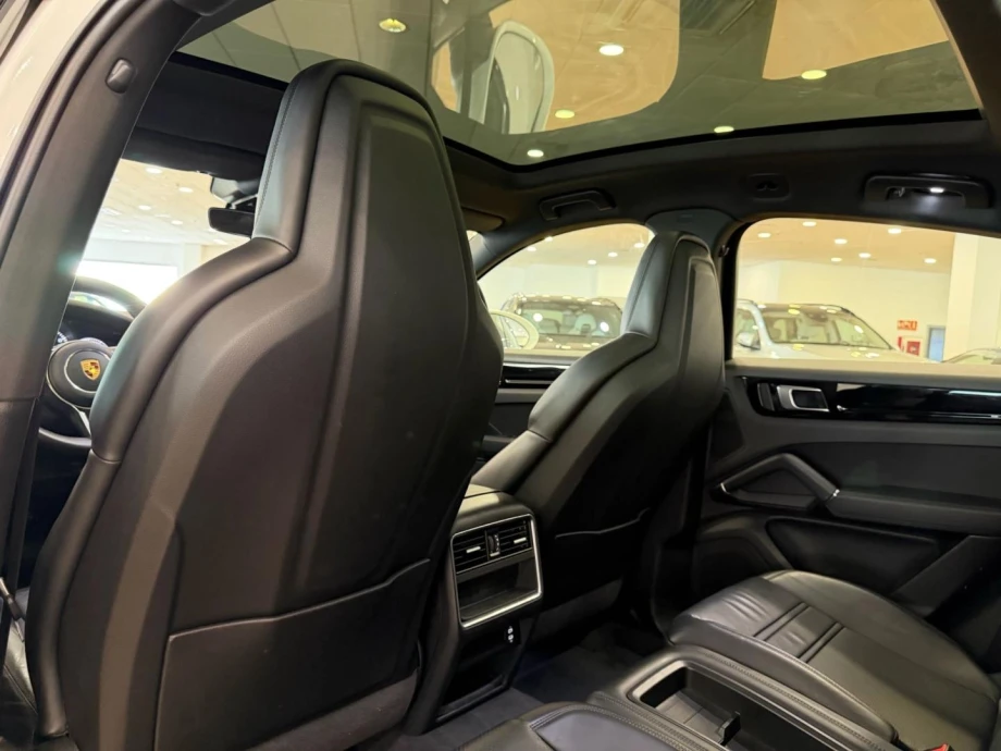 PORSCHE Cayenne Coupé EHybrid