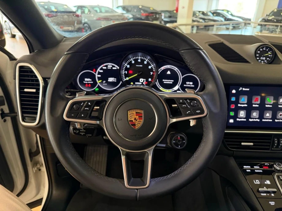 PORSCHE Cayenne Coupé EHybrid