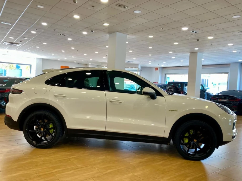 PORSCHE Cayenne Coupé EHybrid