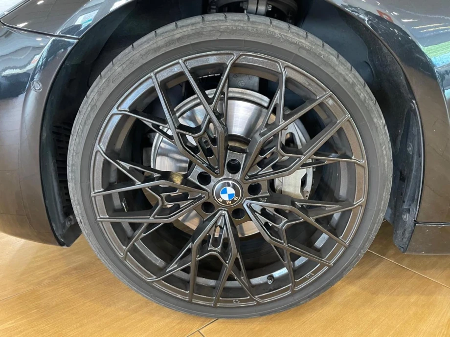 BMW Serie 5 540iA