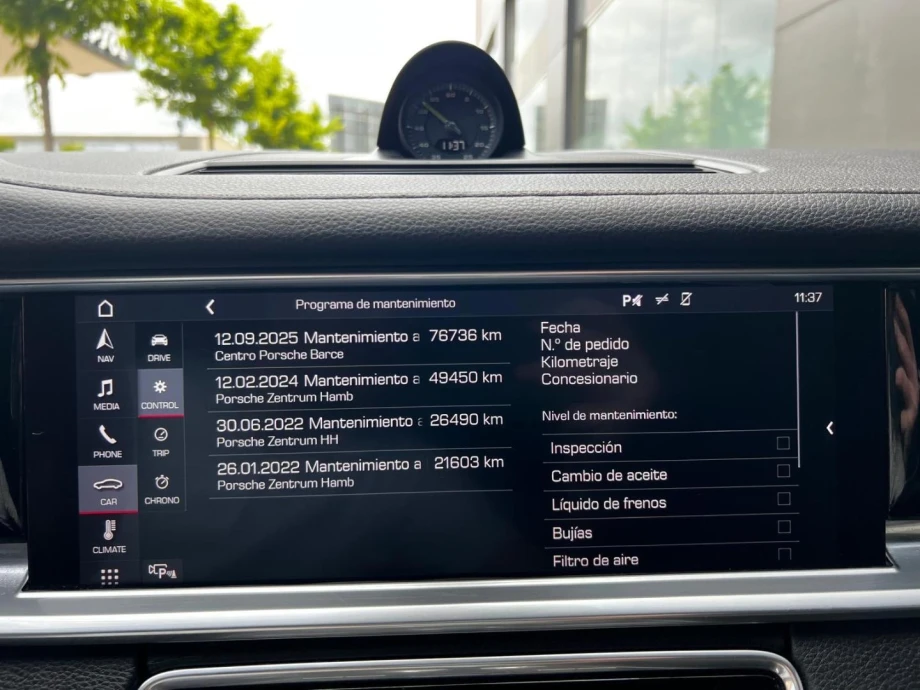 PORSCHE Panamera 10 Anniversary