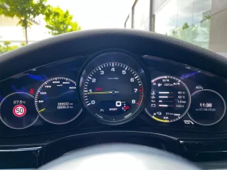PORSCHE Panamera 10 Anniversary