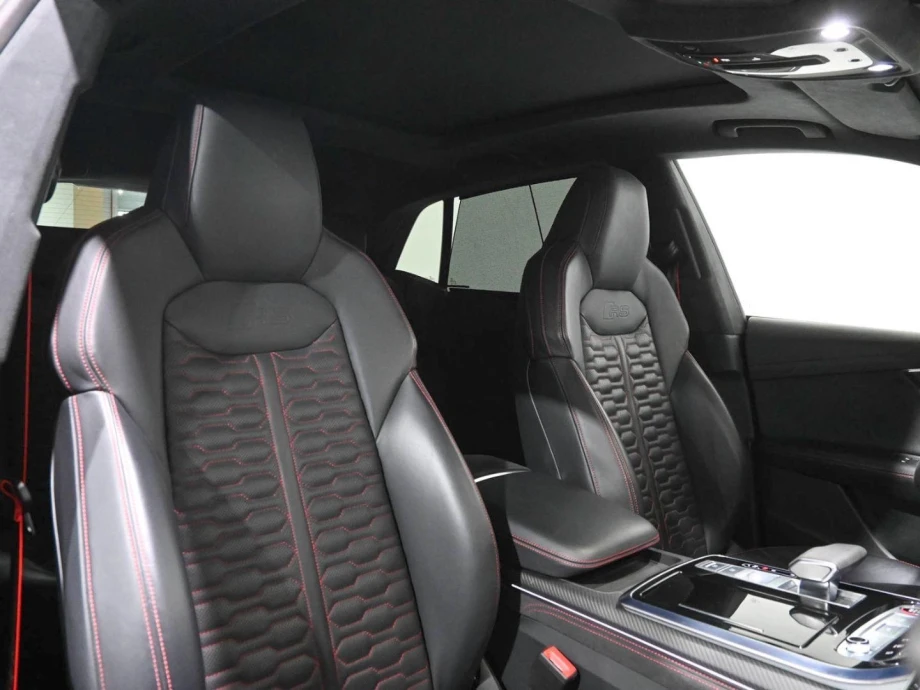 AUDI Q8 RS Q8 performance 471kW quattro tiptron
