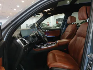 BMW X7 M60i xDrive