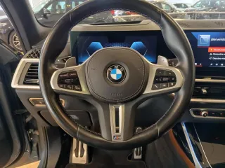 BMW X7 M60i xDrive