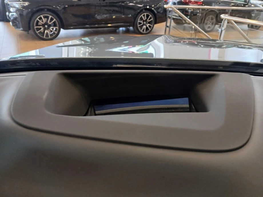 BMW X7 M60i xDrive