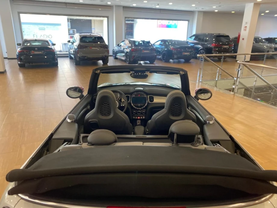 MINI MINI John Cooper Works Cabrio
