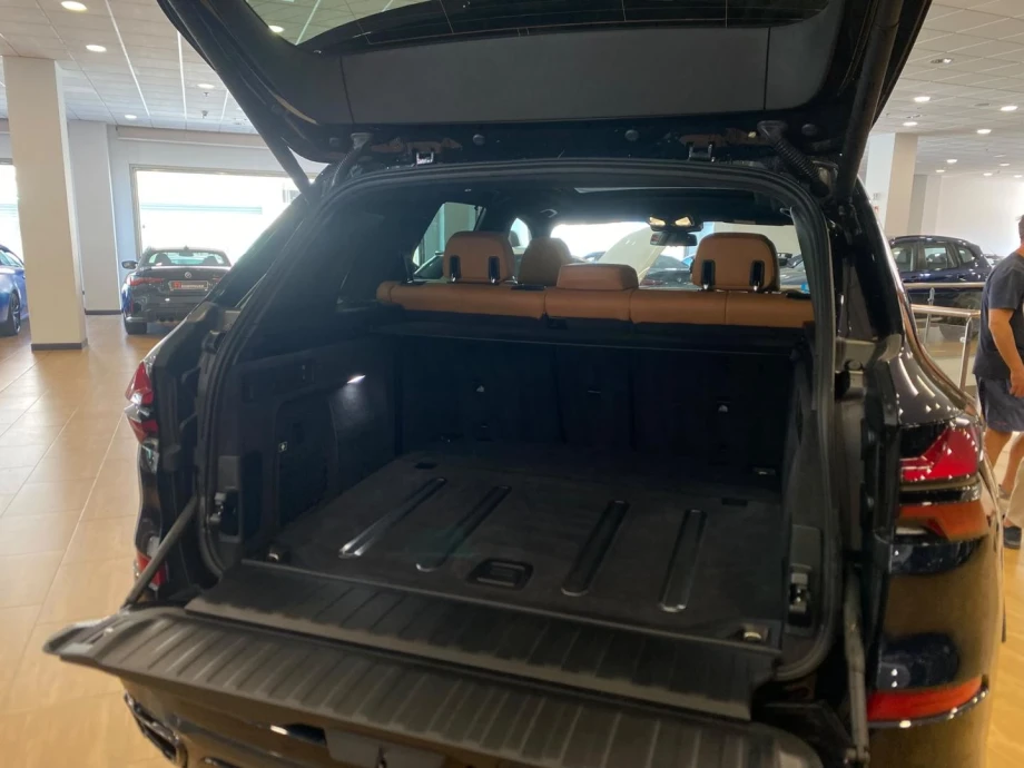 BMW X5 xDRIVE30d PACK M