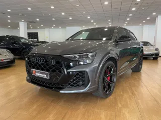 AUDI Q8 RS Q8 performance 471kW quattro tiptron