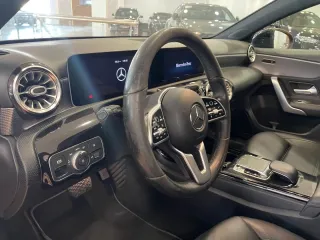 MERCEDES CLASE A180d